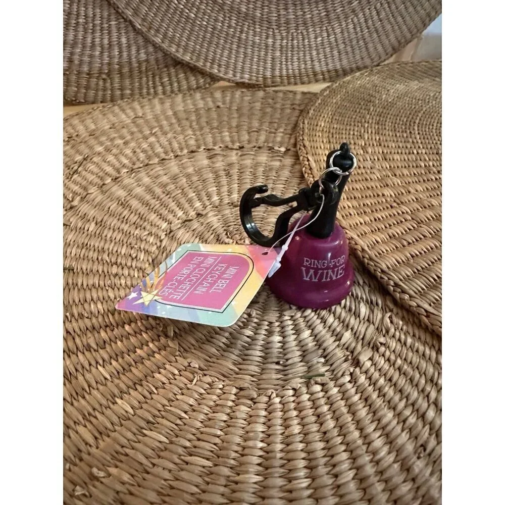 Ring for wine, mini bell